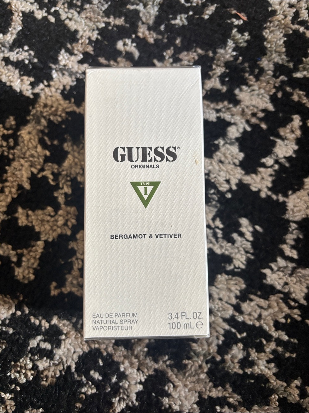 Guess Originals Bergamot & Vetiver - White & Green Packaging